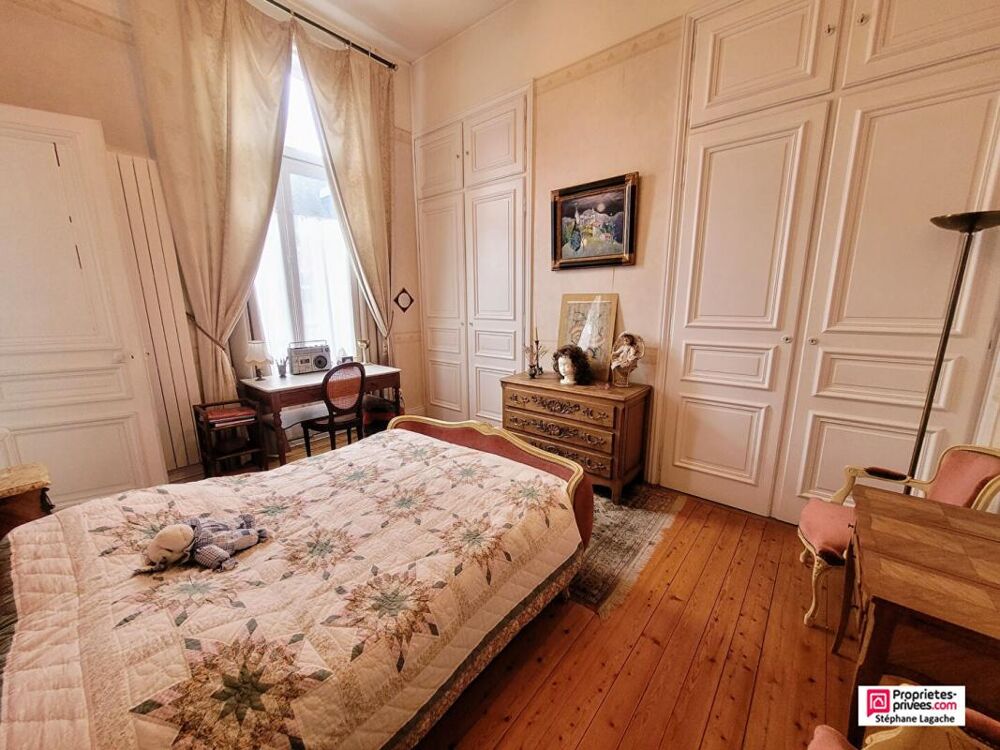 à vendre  Propriété/château Béthune (62400)