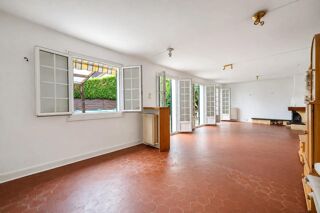 Vente Maison Maison de 6 pièces de 123 m² à Médan Medan