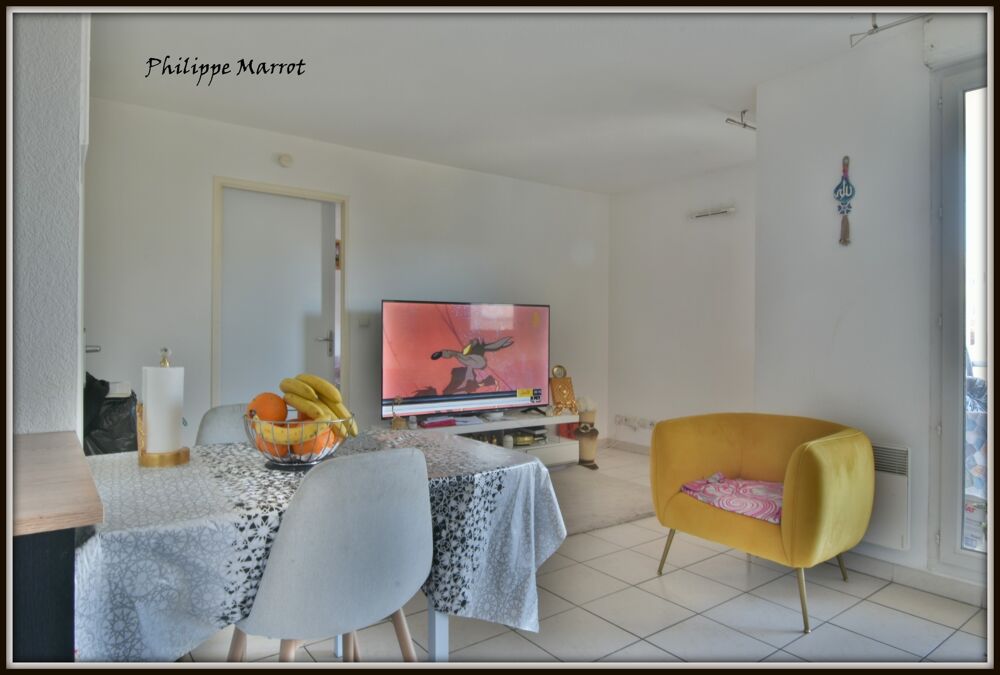Vente Appartement Nîmes – T2 lumineux avec terrasse et parking privatif – Entièrement repeint ! Nimes