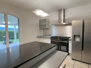  Maison  vendre 6 pices 185 m