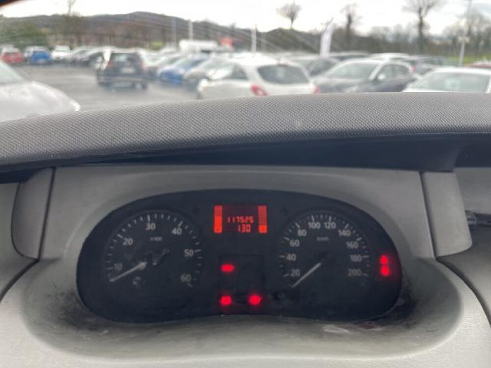 Trafic plateau cabine L2H1 1.9 DCI 80 2006 occasion 42210 Bellegarde-en-Forez