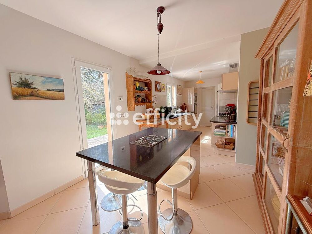 à vendre  Maison Nans-les-Pins (83860)