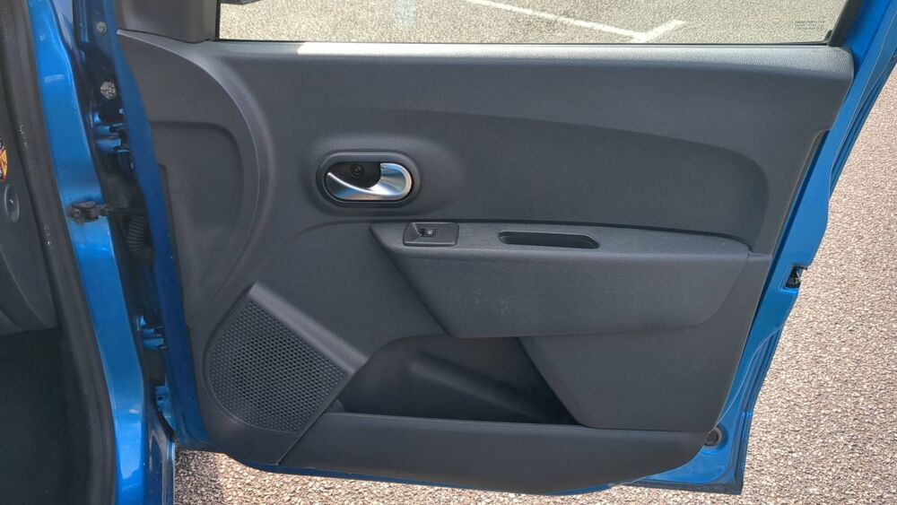 Dokker 1.2 TCE 115 Stepway - Premi&egrave;re main 2018 occasion 78980 Breval
