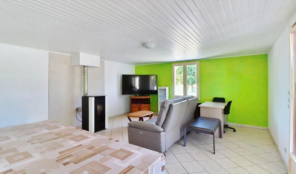 Vente Maison Maison de caractère, avec 312 m2 de dépendances et vue dégagée sur la campagne – À 15 min des plages Chenac saint seurin d uzet