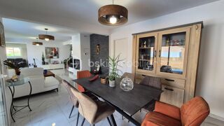  Villa à vendre 8 pièces 160 m²