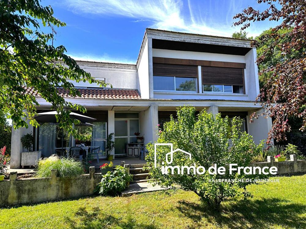 Ensemble immobilier - maison 119 m² + dépendance à rénover