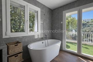  Villa � vendre 5 pi�ces 160 m�