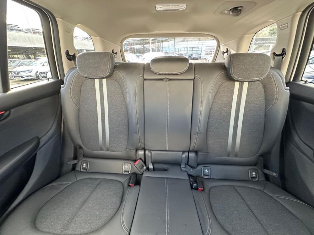 Serie 2 (F46) (2) GRAN TOURER 218IA SPORT 2019 occasion 78240 Chambourcy