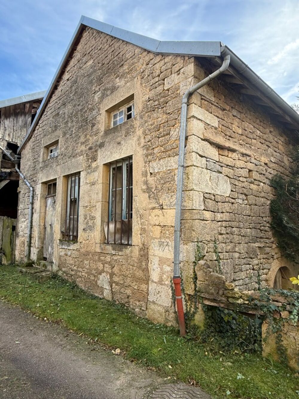 Maison à vendre 6 pièces proche de MONTBARD (21)
