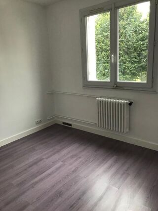  Appartement � louer 4 pi�ces 74 m�