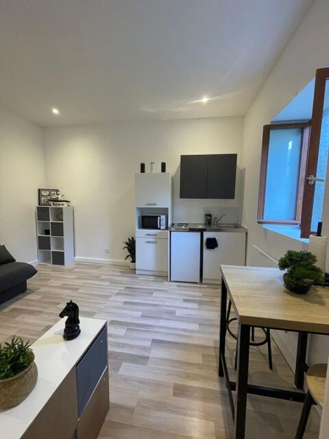   Studio de 20m2 � louer sur Saint-Claude Appartement - 1 pi�ce(s) - 20 m�