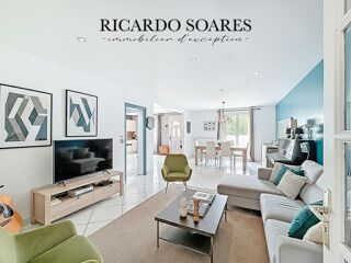  Maison à vendre 10 pièces 277 m²