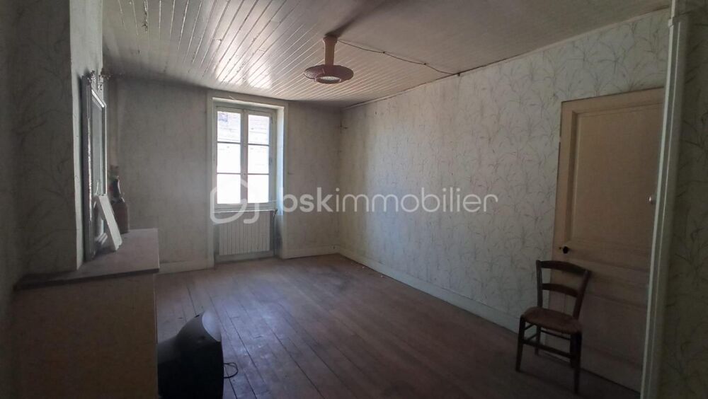 MAISON ANCIENNE A RÉHABILITER