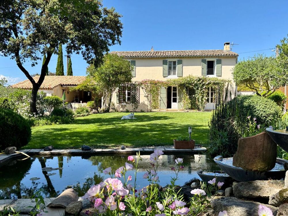 Elégante bastide de caractère