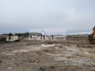  Terrain à vendre 11000 m²