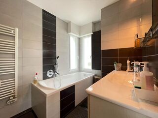  Maison  vendre 8 pices 172 m