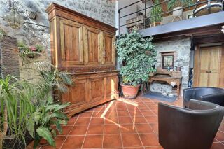  Maison  vendre 7 pices 210 m