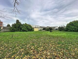  Immeuble � vendre 330 m�