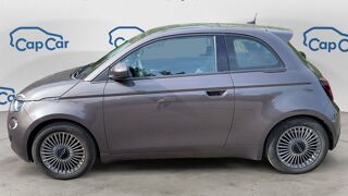 500 III 118 42kWh Icone - Automatique 2021 occasion 83600 Frejus