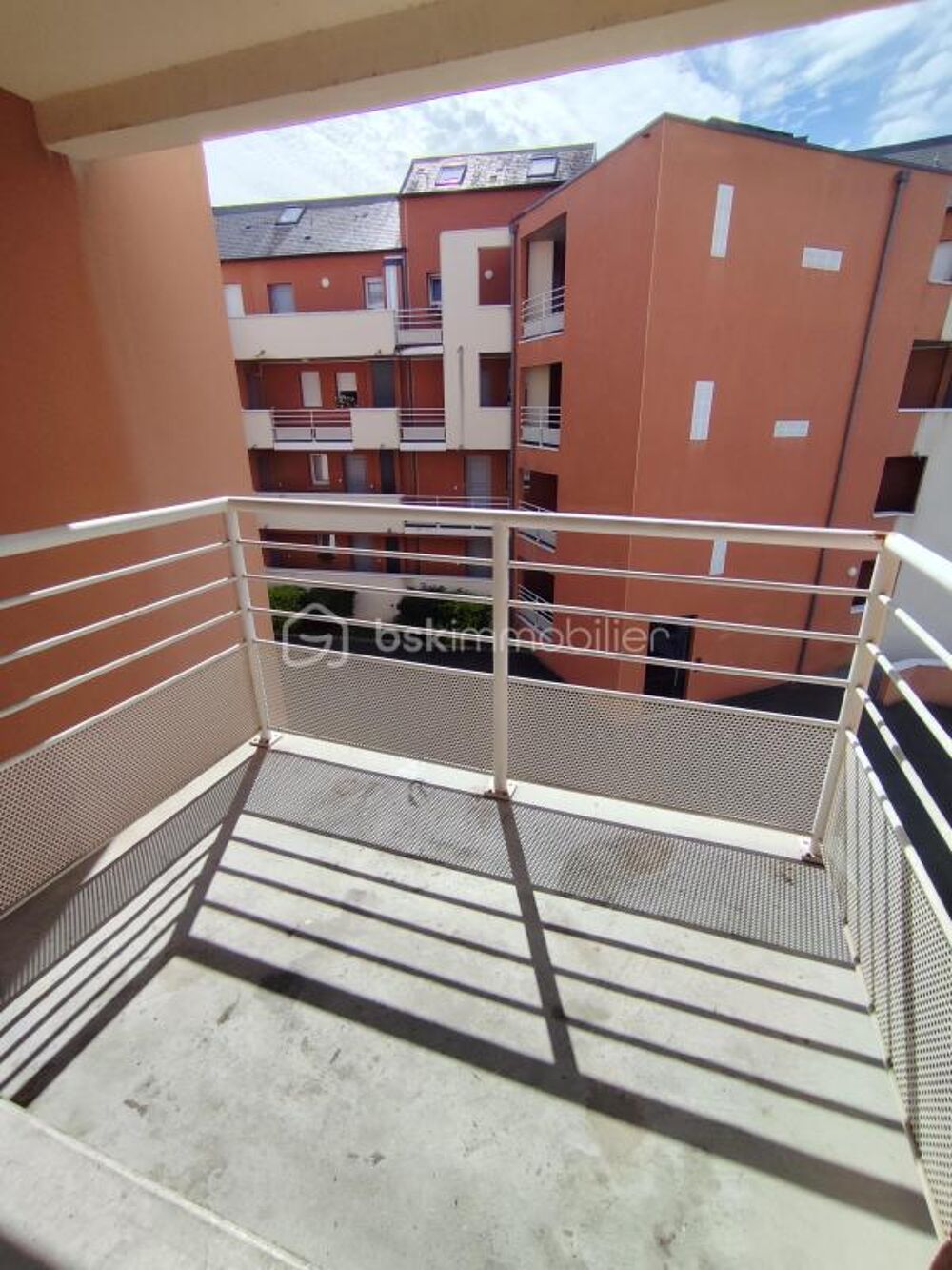 Vente Appartement Appartement une chambre avec balcon et place de parking Lisieux