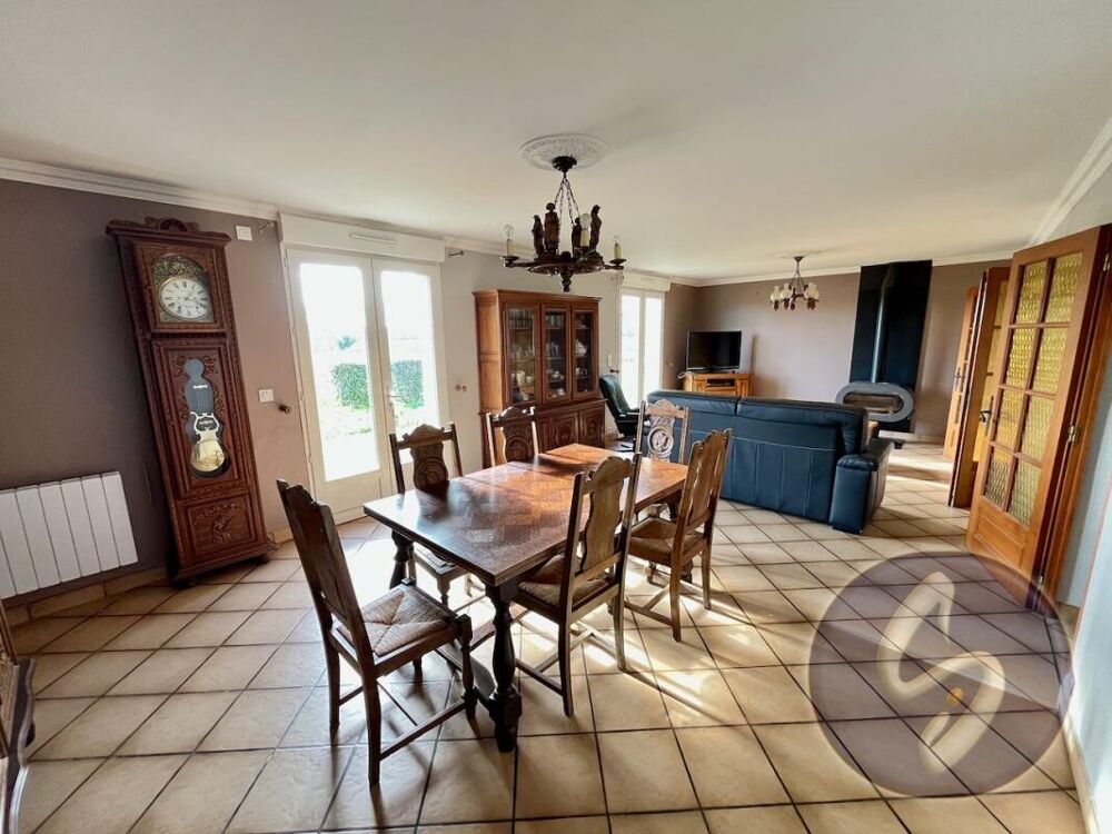 Maison familiale 177 m² - 5 chambres + 2 bureaux - 1 973 m?