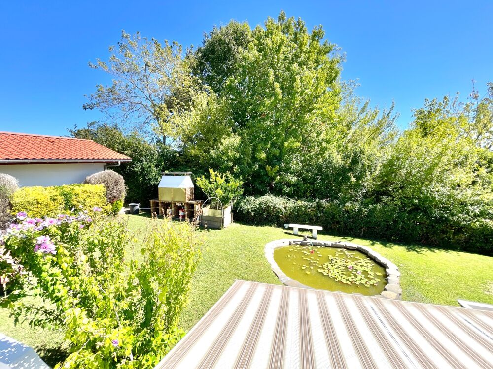 Maison 4 chambres avec T2 indépendant, garage et terrain de 690 m²  64990 Mouguerre