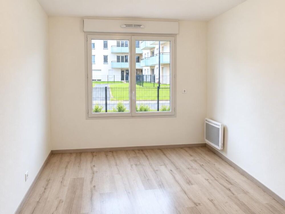 Location Appartement Beau T2 avec parking et jardin à St Léger-du-Bourg-Denis Saint leger du bourg denis