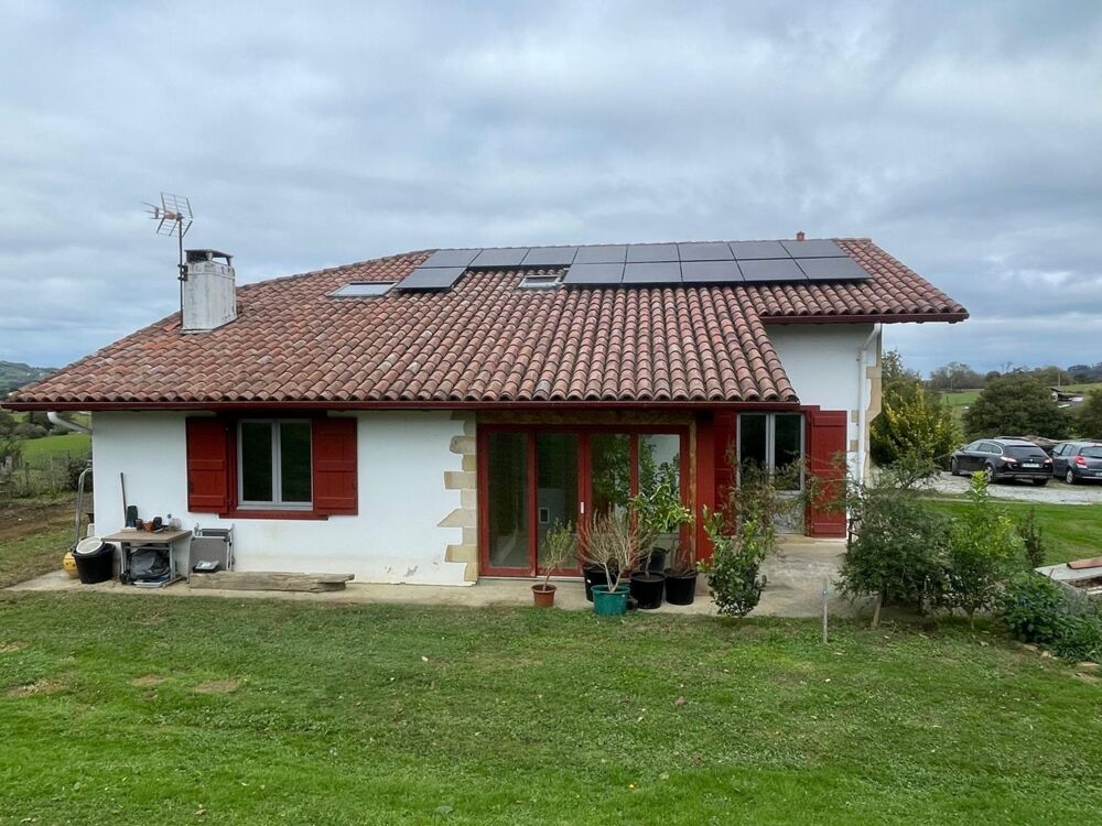 Maison à vendre 6 pièces SARE (64)