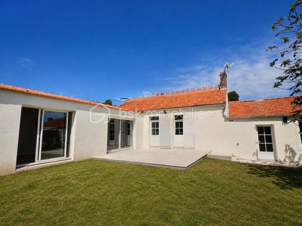 � vendre  Maison Barb�tre (85630)