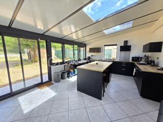  Maison à vendre 6 pièces 205 m²