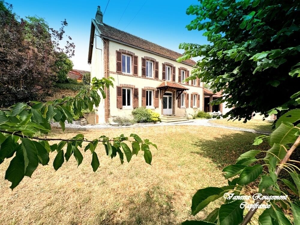 Maison à vendre 7 pièces LA CELLE SAINT CYR (89)