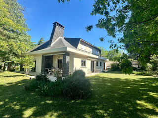  Propri�t�/ch�teau � vendre 11 pi�ces 328 m�