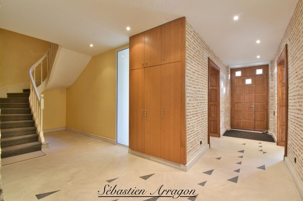 Vente Maison Maison de maître du XIX? siècle à Villeneuve-sur-Lot – 460 m² – Parc de 8 300 m² – Piscine – Centre-ville à pied Villeneuve sur lot