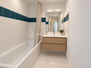 Vente Appartement EXCLUSIVITÉ – PLAISANCE-DU-TOUCH – T2 ENTIÈREMENT RÉNOVÉ AVEC TERRASSE ET 2 PARKINGS Plaisance du touch