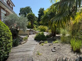  Maison à vendre 12 pièces 250 m²