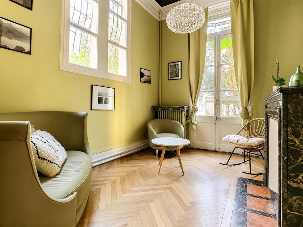 à vendre  Propriété/château Bordeaux (33000)