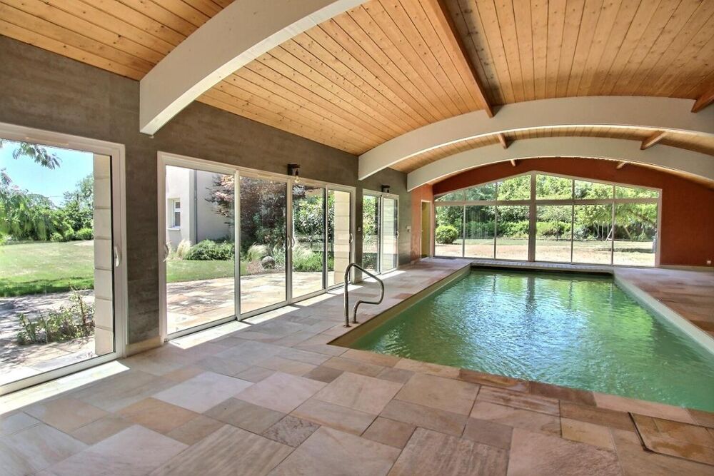 Vente Maison Maison d'architecte La Chapelle Saint Laud 8 pièces 244 m2 La chapelle saint laud