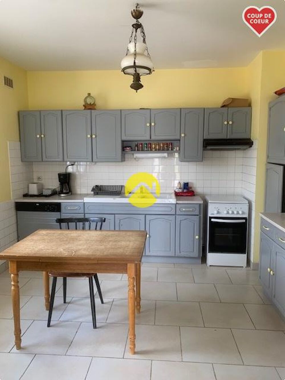 MAISON FAMILIALE