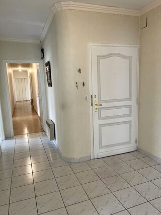  Appartement  vendre 8 pices 176 m