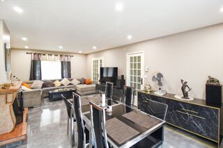  Maison  vendre 6 pices 135 m