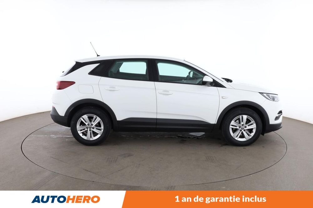 Grandland x 1.2 Turbo Auto 130 ch 2019 occasion 92130 Issy-les-Moulineaux