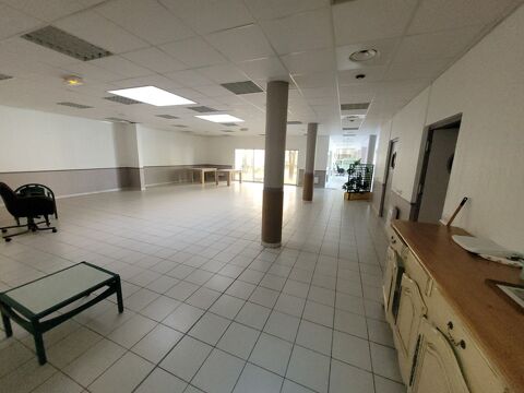   Dpt Gard (30), ALES à vendre idéal investisseur, local professionnel 434m² environ; 
