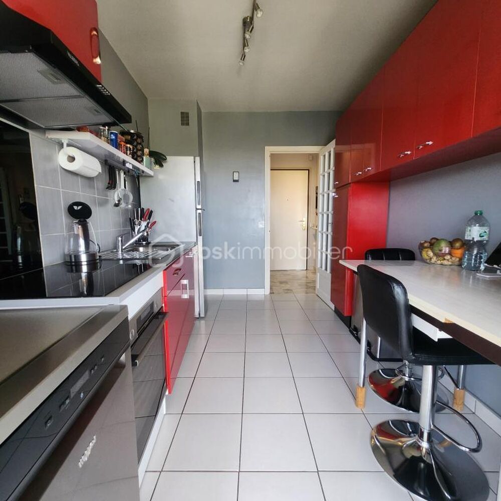 T2- 50,89 m2 - Meublé - Piscine - Parking - Vue mer