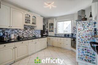  Appartement à vendre 5 pièces 163 m²