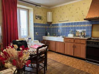  Immeuble à vendre 10 pièces 496 m²