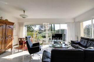  Maison  vendre 7 pices 245 m