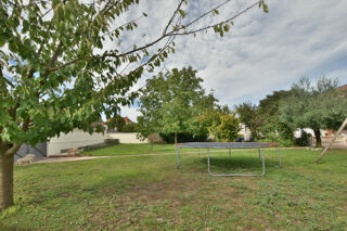  Propriété/château à vendre 8 pièces 254 m²