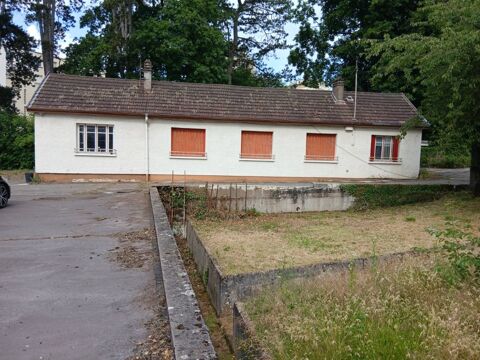   A VENDRE - ENSEMBLE IMMOBILIER 