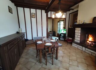  Propri�t�/ch�teau � vendre 8 pi�ces 200 m�