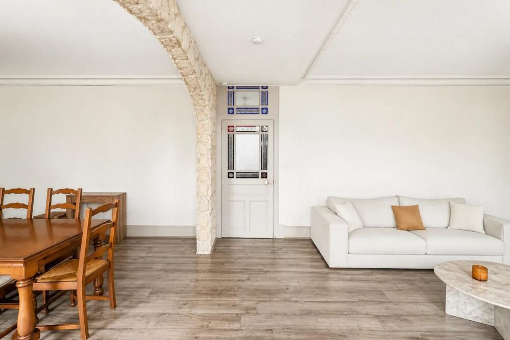Vente Propriété/Château Maison de Maître 5 pièces 134 m² à Tronget avec Pré et Étables Tronget
